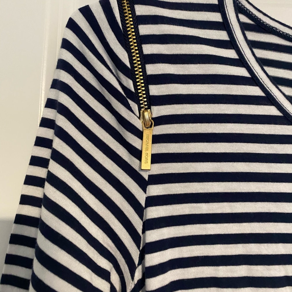 Michael Kors ladies shirt - Picture 4 of 7